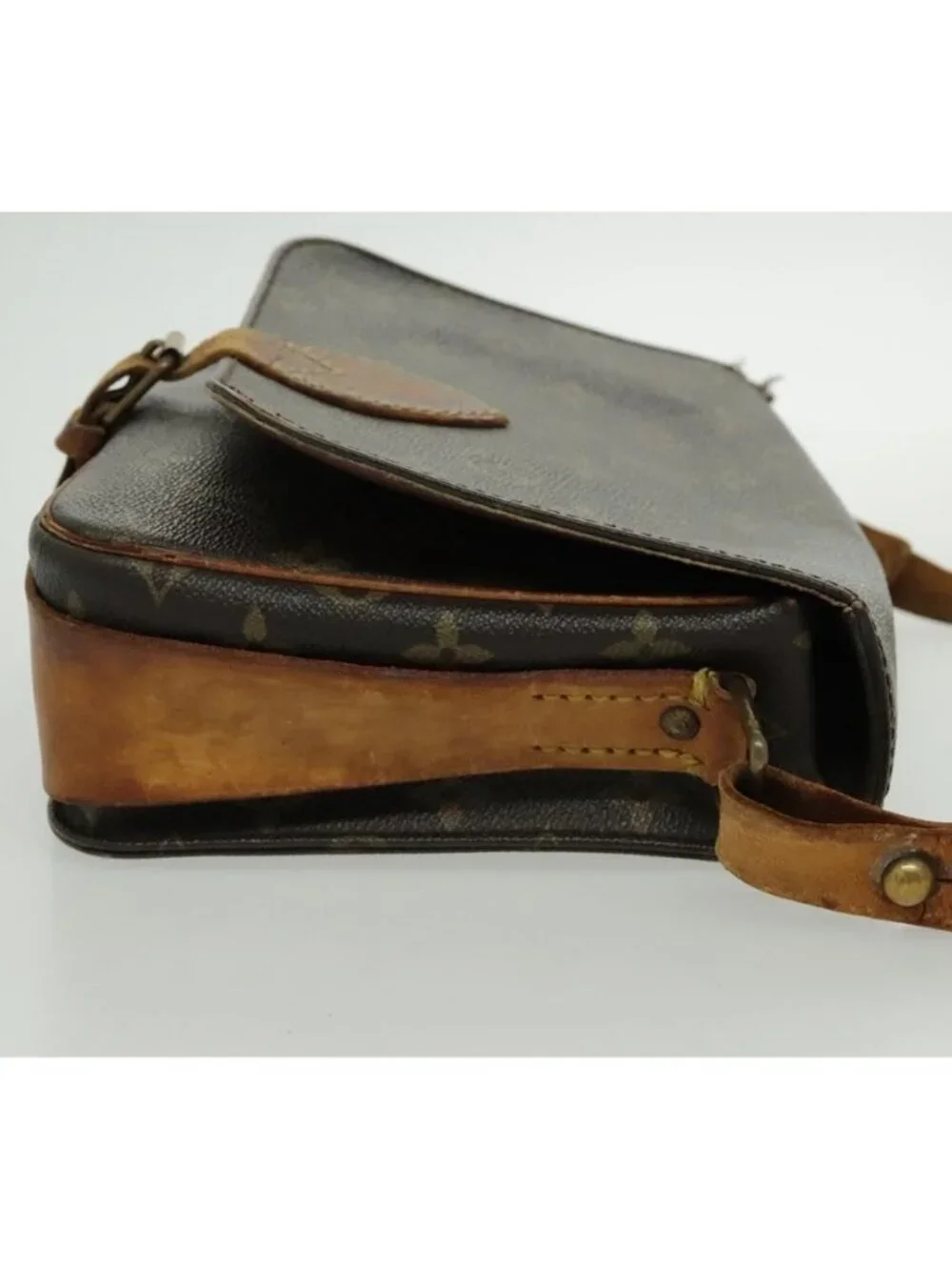 Authentic LOUIS VUITTON Monogram Cartouchiere MM Shoulder Bag M51253 LV